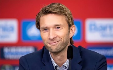 再见了,德甲!罗马诺独家:勒沃库森换帅,滕哈赫下课创德甲纪录