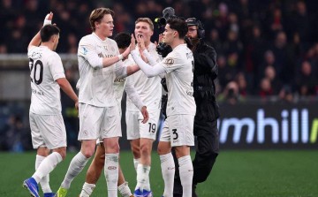 意甲焦点战:少一人那不勒斯逆转3-2 曼联双星爆发霍伊伦双响助胜