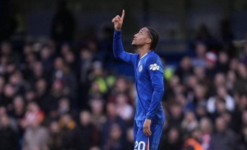 97分钟绝杀!英联杯决赛定一席,阿森纳双杀切尔西晋级,33年首冠仅一步之遥