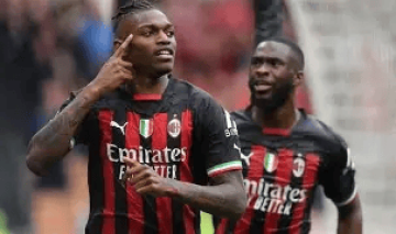 周四004意甲：科莫主场保级殊死拼 米兰客场争冠抢关键分