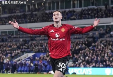 一日英超动向:阿森纳被专业人士看好,卡里克给足了他比赛机会