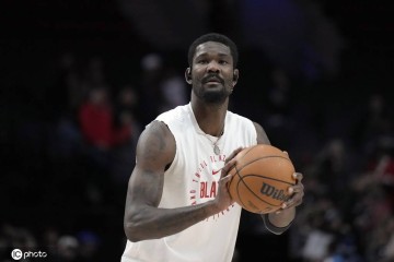 艾顿被买断意图太明确 扶植杨瀚森开拓者动真格了？