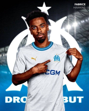 记者:前曼联青训安赫尔-戈麦斯自由身加盟马赛,谈妥3年合同