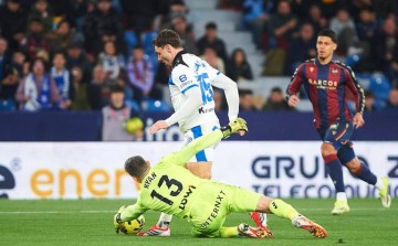 西甲第26轮:阿拉维斯客场0-2负于莱万特,最新积分榜变动解析