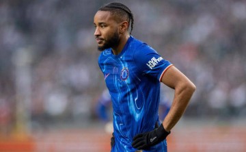 意甲转会动态一揽:米兰瞄准DV9和努涅斯,国际米兰欲购卢克曼