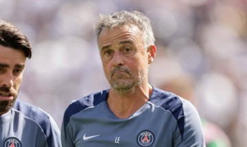 平息巴黎圣日耳曼内乱!恩里克罕见发声,誓争欧冠卫冕,维护金球巨星尊严