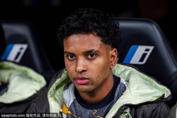 意甲新星确定回归皇马!身价6500万的他,怎解伯纳乌中场冗余问题