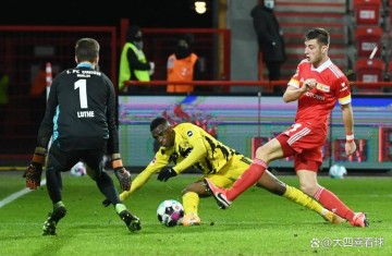 德甲大战:勒沃库森伤病潮下迎战柏林联合,谁更胜一筹?