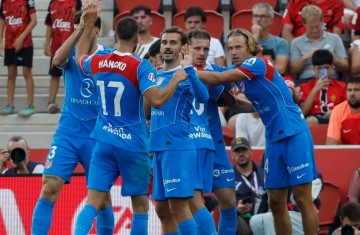 西甲积分榜最新战报:巴萨紧追皇马,马竞糟糕排名第12