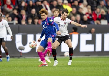 1-1,23岁利物浦旧将救主,勒沃库森绝平德甲第13,连续2轮不胜