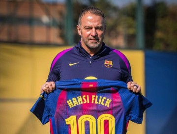 今晚23点15分,西甲争冠关键战!巴萨主帅第100战,亚马尔冲击两双