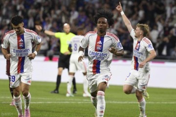 3-0,31岁拜仁旧将托利索利剑出鞘,助法甲7冠王2连胜 升至第一