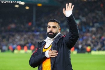 和解之后继续打替补？萨拉赫当“后手招”，是利物浦独具的优势