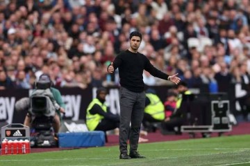 五大联赛现任主帅谁执教最久?有两人超10年,德甲保级队主帅第一