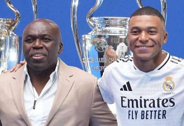 姆巴佩父亲称逼抢非他所长,强调进攻端价值