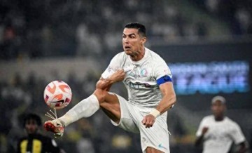 德甲:门兴对战勒沃库森,沃夫斯堡挑战多特蒙德,圣保利迎战斯图加特,比分预测赛事分析