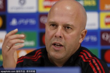 斯洛特:萨拉赫有权不满但不该向媒体说 俱乐部需要做出处理