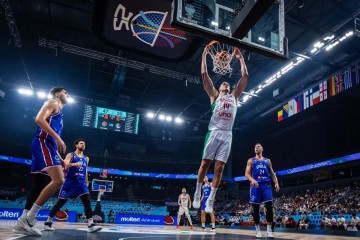 欧洲杯综述:约基奇23+10拿到连胜 马卡23分钟轰43分