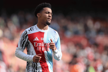 恩瓦内里：酋长球场进球超美妙，新首发默契助枪手八连胜