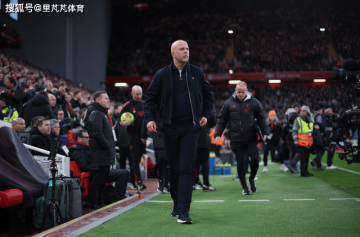 再输就到第八了!利物浦不敌曼城,媒体开始渲染斯洛特“接班人”