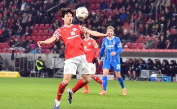 33岁韩国球星闪耀德甲,率领美因茨终结12轮不胜尴尬