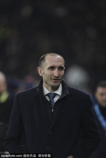 基耶利尼回应国米主席马洛塔:低声承认将打招呼,意甲裁判争议引发热议!