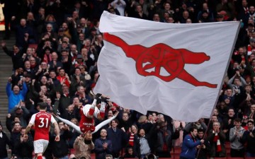 英超-阿森纳2-1森林：约克雷斯达不到哈兰德水准，枪手争冠没戏|前瞻