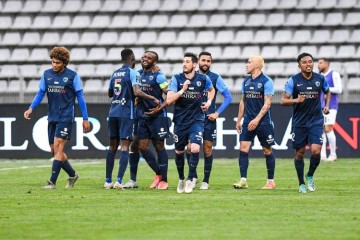 法甲焦点战：尼斯主场争席稳势，巴黎 FC 客场防反保级