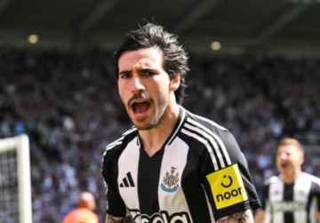 重磅!曝阿森纳将签托纳利,身价7500万欧元,阿尔特塔豪赌英超冠军