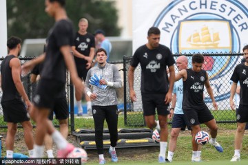 曼城门将大换血:瓜迪奥拉的妙手回春