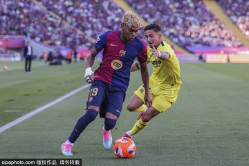 西甲转会风暴！巴萨皇马为格里马尔多掀桌，2000万欧豪赌未来左路王牌！