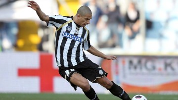 意甲数据库:乌迪内斯VS佛罗伦萨——攻防博弈下的胜负手与比分推演