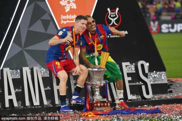 拉什福德替补救主难挽败局!半小时闪耀表现点燃巴萨希望