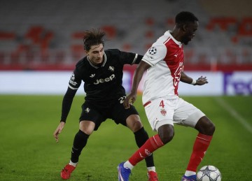 摩纳哥主场0-0战平尤文图斯,尤文门将佩林获最高评分