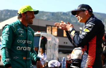 震撼！利物浦密谋阿隆索回归，“欧冠冠军否决条款”逼斯洛特绝境求生？