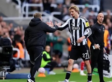 质疑变认可!5场4球,队史第一人