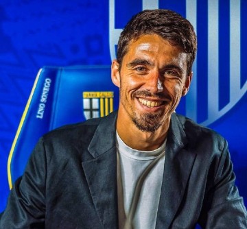 “年少有为”29岁西班牙少帅奎斯塔挑战意甲,创纪录执教帕尔马