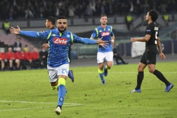 意甲:那不勒斯VS萨索洛 赛前全方位分析及比分预测