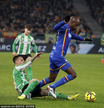 直播:洛塞尔索头球扳平,西甲联赛精彩回顾