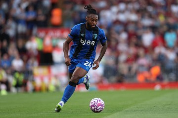 七轮独造九球!英超崛起一匹快马,豪门抢着要