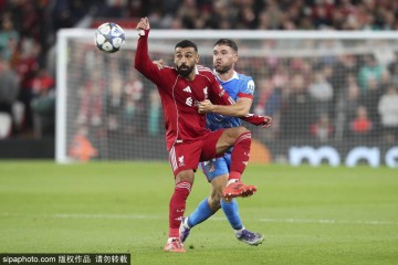 欧冠-萨拉赫传射西蒙尼染红 范迪克绝杀利物浦3-2马竞