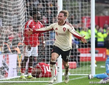 8分钟地狱到天堂!绝杀被吹+读秒反杀,利物浦沦落靠17岁小孩保命