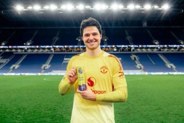 拉门斯锁定曼联长远主力!一小妖或成理想替补,重现德赫亚时代配置