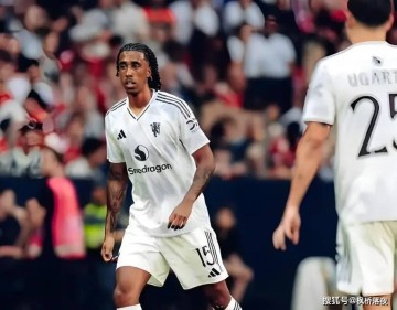 从维拉公园看红魔沉浮：一场2-1，揭开曼联复兴路上的三道伤疤！