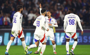 英媒：里昂被法甲强行降级，英超球队趁机“抄底”