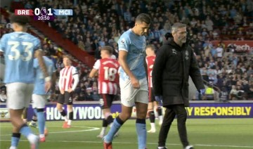 罗德里伤退！曼城中场告急，忧心忡忡