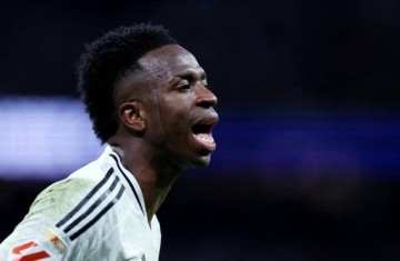 西甲最新动向:祖比门迪或加盟皇马,巴萨顶薪续约亚马尔