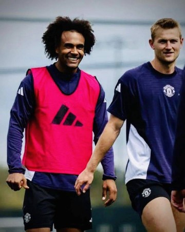 曼联战富勒姆一人伤愈复出!卡里克官宣多古伤情,德里赫特仍缺阵