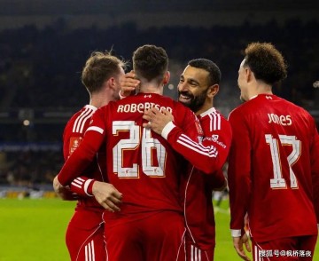 3-1复仇却藏隐忧！罗伯逊梦回巅峰，利物浦帅位悬念再升级！