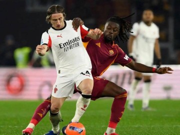 国米领先优势扩大至5分!强强对话难胜但稳定虐菜,意甲形势一片明朗